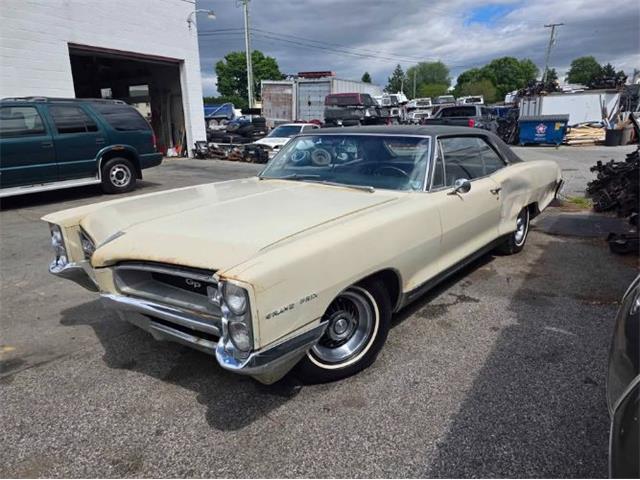 1966 Pontiac Grand Prix (CC-2074539) for sale in Cadillac, Michigan