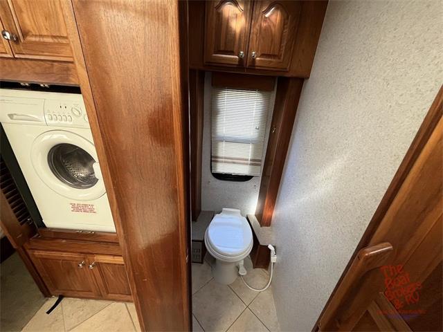 2003 Fleetwood Recreational Vehicle (CC-2074620) for sale in Lake Havasu, Arizona
