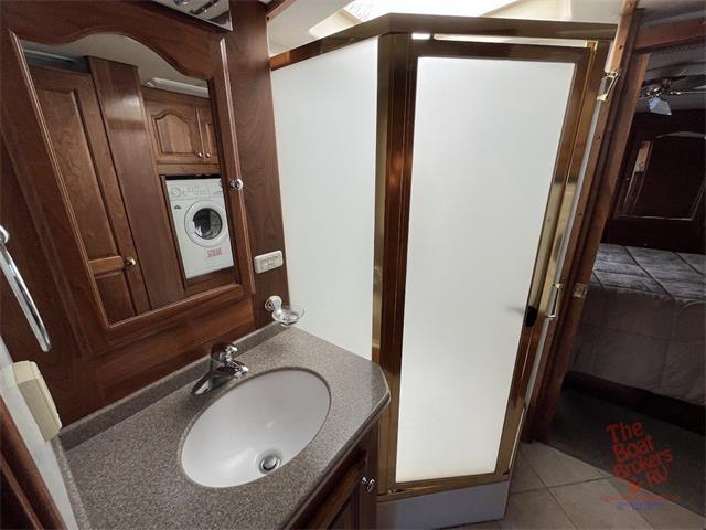 2003 Fleetwood Recreational Vehicle (CC-2074620) for sale in Lake Havasu, Arizona