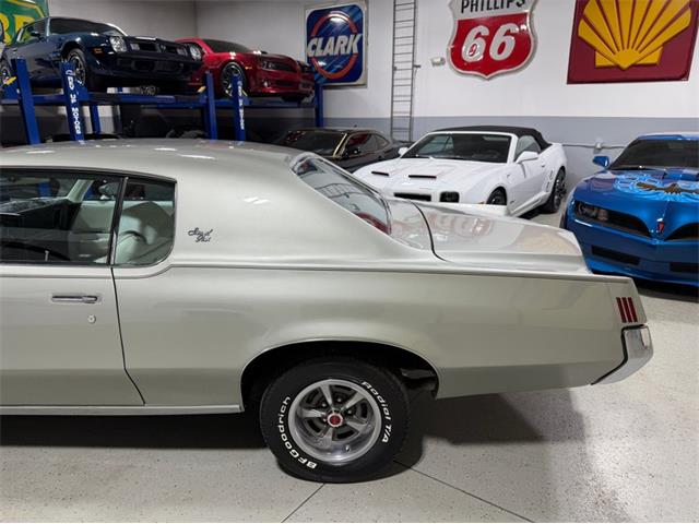 1972 Pontiac Grand Prix (CC-2070468) for sale in Shelby Township, Michigan