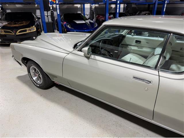 1972 Pontiac Grand Prix (CC-2070468) for sale in Shelby Township, Michigan