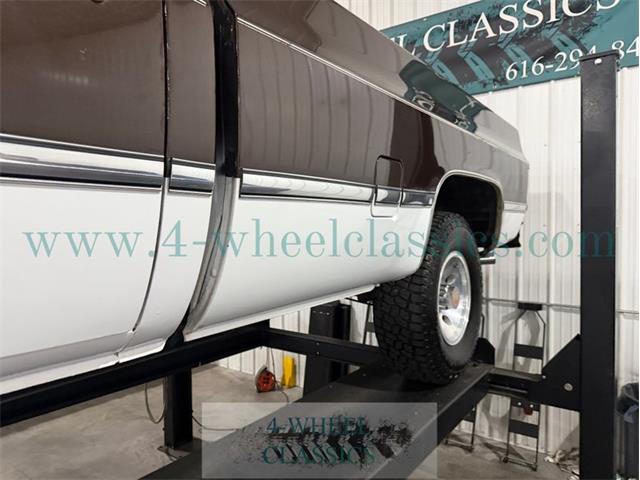 1985 GMC Sierra 1500 (CC-2070480) for sale in Holland , Michigan