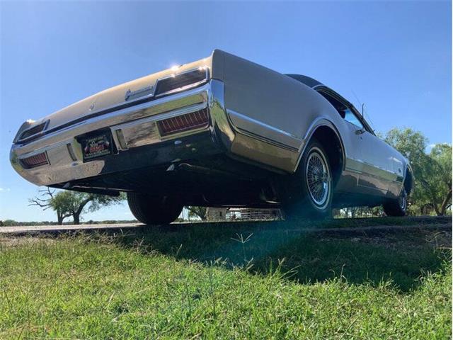 1967 Oldsmobile Delta 88 (CC-2074851) for sale in Fredericksburg, Texas