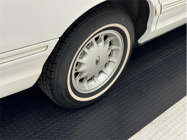 1997 Ford Crown Victoria (CC-2074869) for sale in Morgantown, Pennsylvania