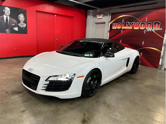2011 Audi R8 (CC-2074876) for sale in West Babylon, New York