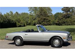 1969 Mercedes-Benz 280SL (CC-2074997) for sale in Southampton, New York