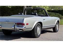 1969 Mercedes-Benz 280SL (CC-2074997) for sale in Southampton, New York