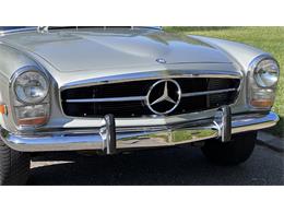 1969 Mercedes-Benz 280SL (CC-2074997) for sale in Southampton, New York