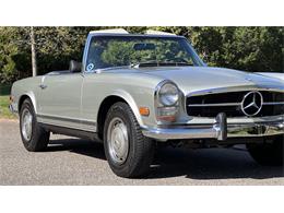 1969 Mercedes-Benz 280SL (CC-2074997) for sale in Southampton, New York