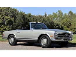 1969 Mercedes-Benz 280SL (CC-2074997) for sale in Southampton, New York
