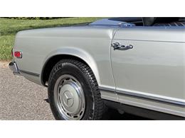 1969 Mercedes-Benz 280SL (CC-2074997) for sale in Southampton, New York