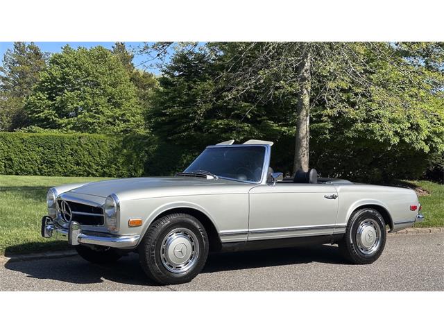 1969 Mercedes-Benz 280SL (CC-2074997) for sale in Southampton, New York