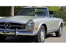 1969 Mercedes-Benz 280SL (CC-2074997) for sale in Southampton, New York