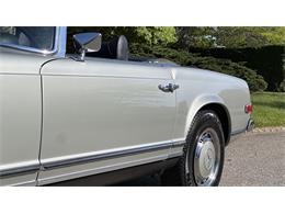1969 Mercedes-Benz 280SL (CC-2074997) for sale in Southampton, New York
