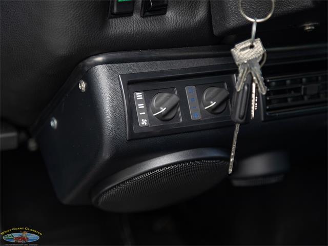 1990 Land Rover Defender (CC-2075050) for sale in Torrance, California