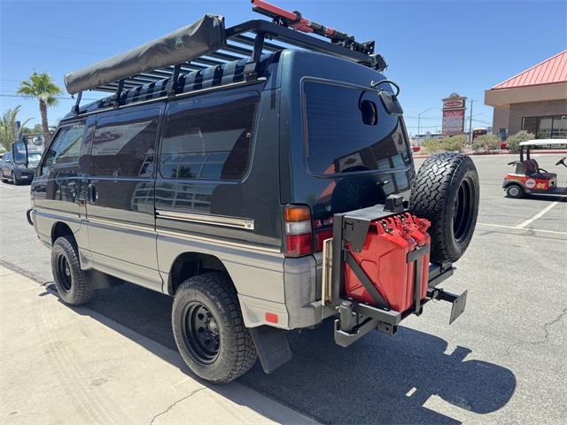 1991 Mitsubishi Delica (CC-2075056) for sale in Henderson, Nevada