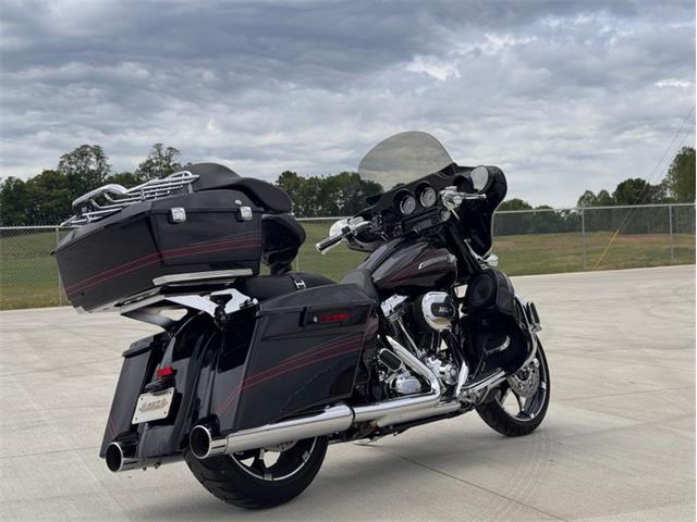 2011 Harley-Davidson CVO Street Glide (CC-2075119) for sale in Gordonsville, Tennessee