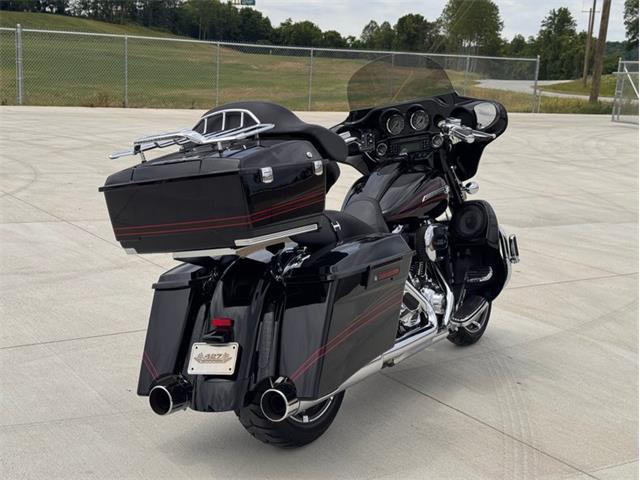2011 Harley-Davidson CVO Street Glide (CC-2075119) for sale in Gordonsville, Tennessee