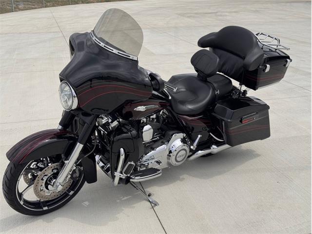 2011 Harley-Davidson CVO Street Glide (CC-2075119) for sale in Gordonsville, Tennessee