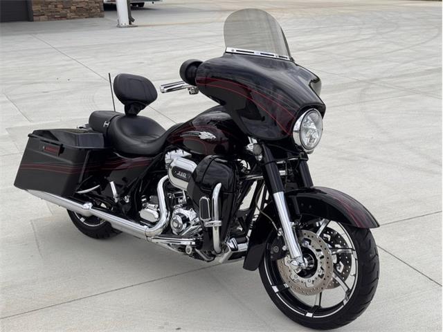 2011 Harley-Davidson CVO Street Glide (CC-2075119) for sale in Gordonsville, Tennessee