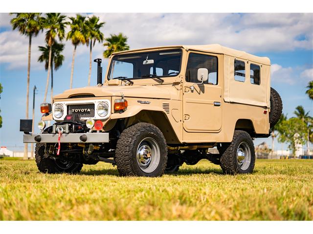1982 Toyota FJ Cruiser (CC-2075162) for sale in Miami , Florida