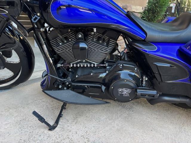 2011 Harley-Davidson Road Glide (CC-2075176) for sale in ORANGE, California