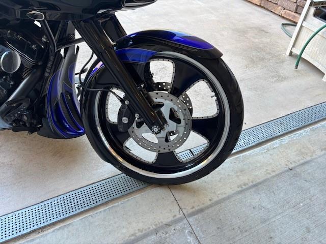 2011 Harley-Davidson Road Glide (CC-2075176) for sale in ORANGE, California