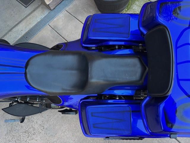 2011 Harley-Davidson Road Glide (CC-2075176) for sale in ORANGE, California