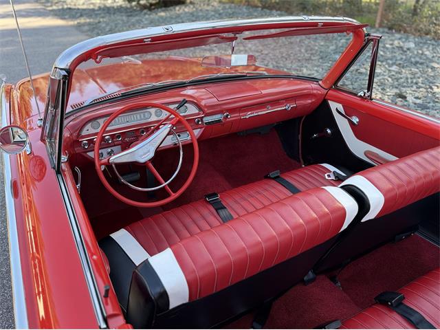 1960 Ford Sunliner (CC-2075257) for sale in Grass Valley, California