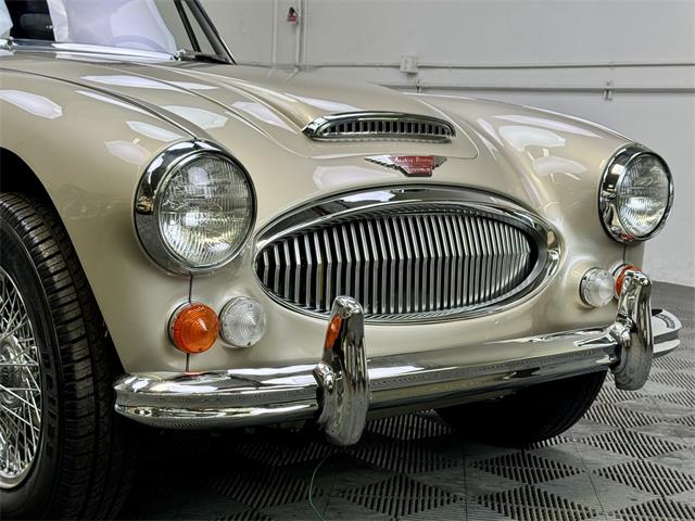 1967 Austin-Healey 3000 Mark III BJ8 (CC-2075559) for sale in Santa Ana, California
