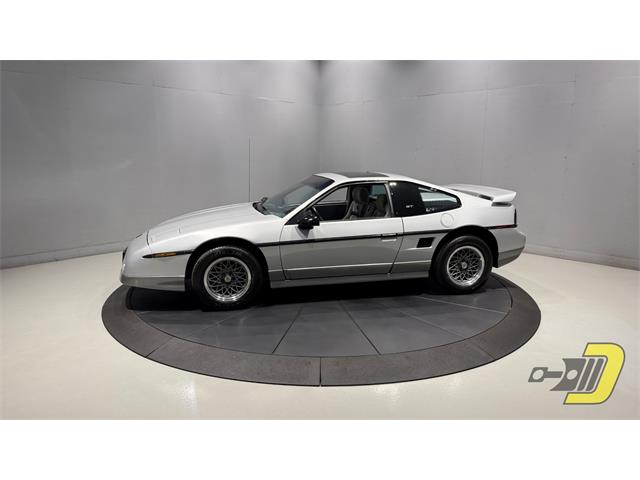 1987 Pontiac Fiero (CC-2075567) for sale in Manitowoc, Wisconsin