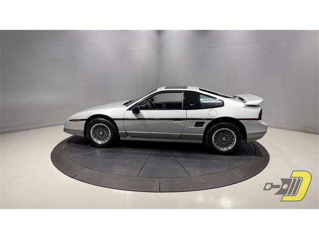 1987 Pontiac Fiero (CC-2075567) for sale in Manitowoc, Wisconsin