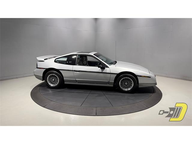 1987 Pontiac Fiero (CC-2075567) for sale in Manitowoc, Wisconsin