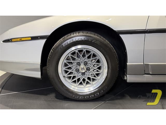 1987 Pontiac Fiero (CC-2075567) for sale in Manitowoc, Wisconsin