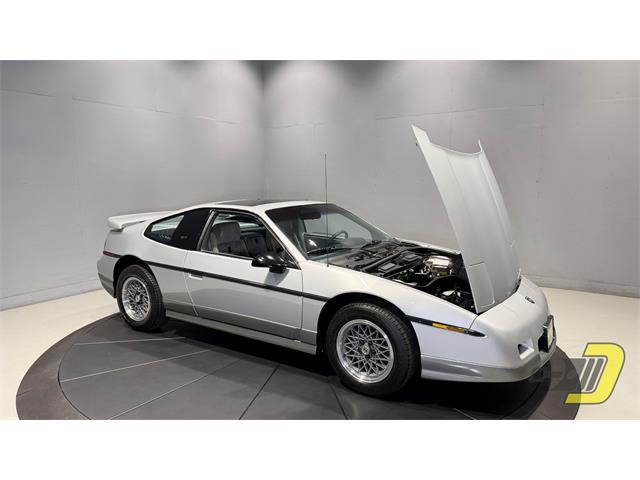 1987 Pontiac Fiero (CC-2075567) for sale in Manitowoc, Wisconsin