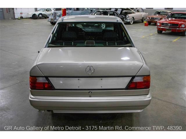 1986 Mercedes-Benz 230E (CC-2075578) for sale in Kentwood, Michigan