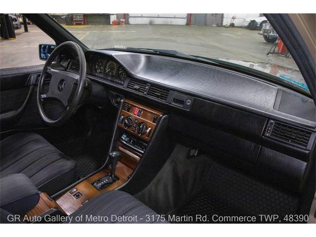1986 Mercedes-Benz 230E (CC-2075578) for sale in Kentwood, Michigan