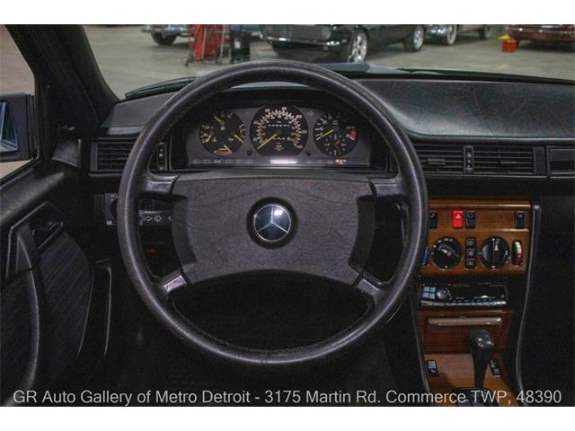1986 Mercedes-Benz 230E (CC-2075578) for sale in Kentwood, Michigan