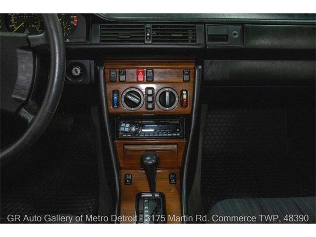 1986 Mercedes-Benz 230E (CC-2075578) for sale in Kentwood, Michigan