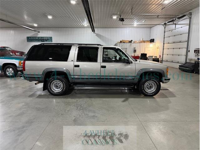 1999 GMC Suburban (CC-2075704) for sale in Holland , Michigan