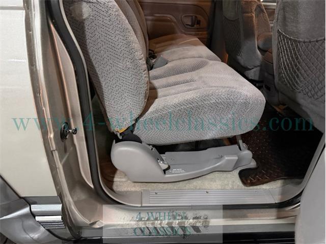 1999 GMC Suburban (CC-2075704) for sale in Holland , Michigan