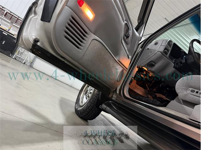 1999 GMC Suburban (CC-2075704) for sale in Holland , Michigan