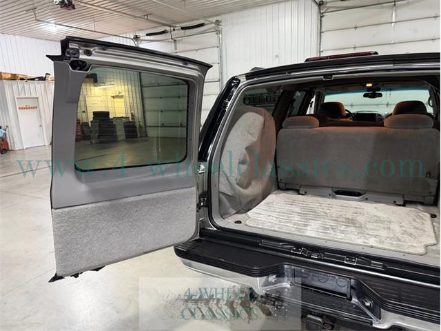 1999 GMC Suburban (CC-2075704) for sale in Holland , Michigan