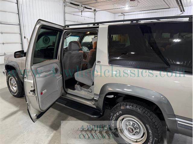 1999 GMC Suburban (CC-2075704) for sale in Holland , Michigan