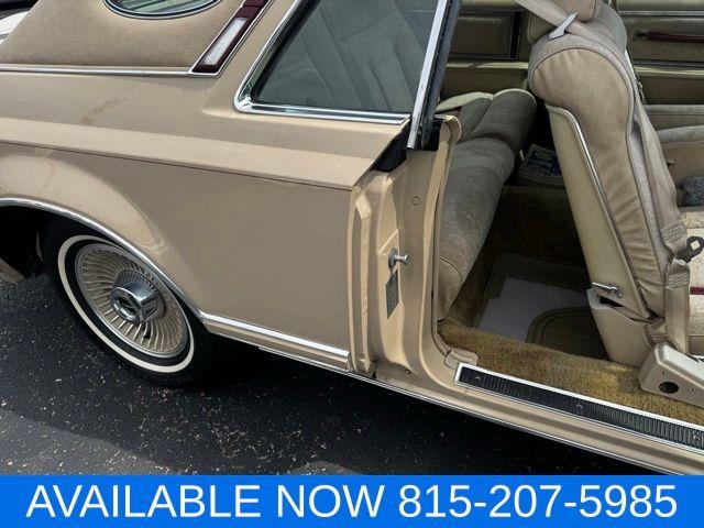 1979 Lincoln Mark V (CC-2075707) for sale in Joliet, Illinois