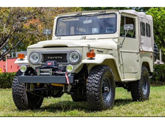 1974 Toyota Land Cruiser FJ40 (CC-2070579) for sale in miami, Florida