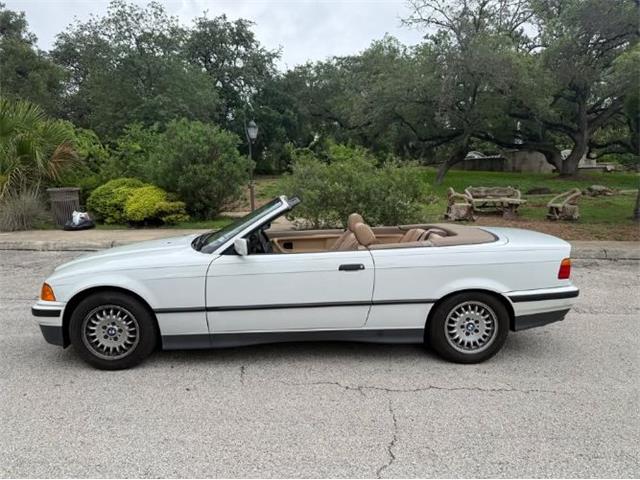 1994 BMW 325i (CC-2075868) for sale in Cadillac, Michigan