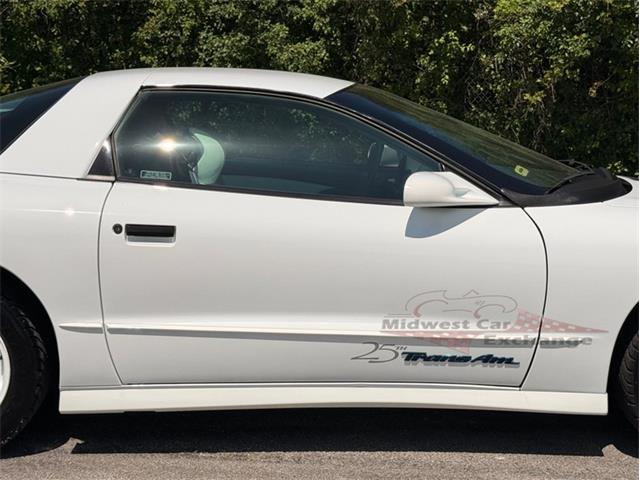 1994 Pontiac Firebird Trans Am (CC-2075910) for sale in Alsip, Illinois