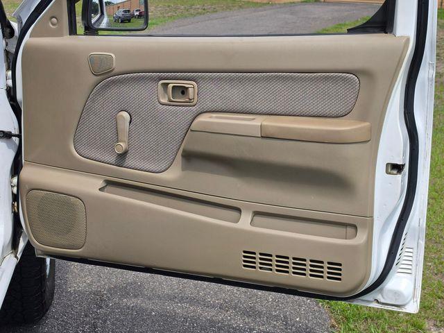 1999 Nissan Frontier (CC-2075933) for sale in Hope Mills, North Carolina