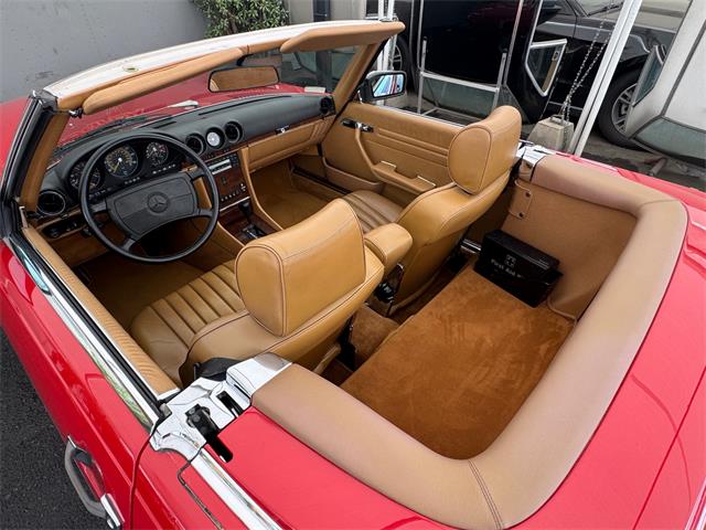 1989 Mercedes-Benz 560 (CC-2075967) for sale in Los Angeles, California